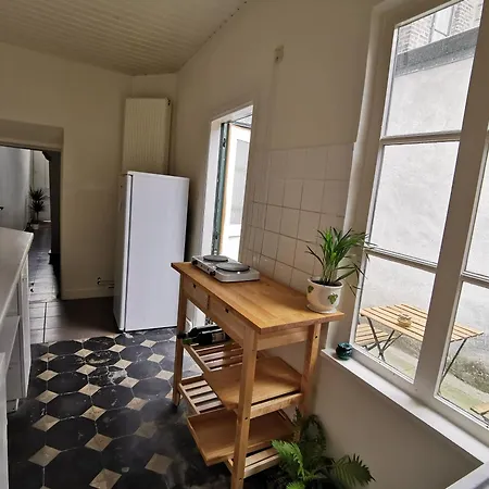 Spacious In Centre Pansiyon *